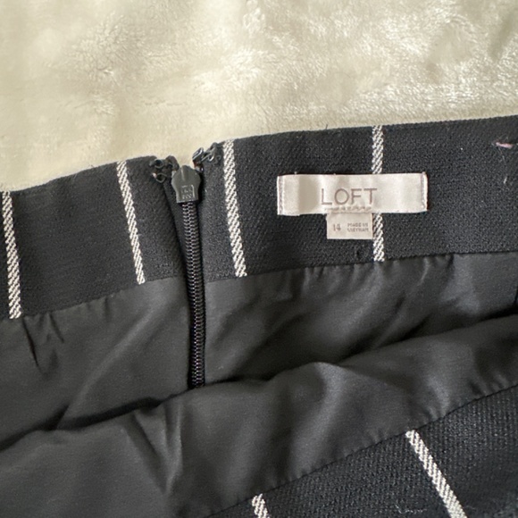 Black Plaid Mini Skirt with Gold Detail - Picture 3 of 3